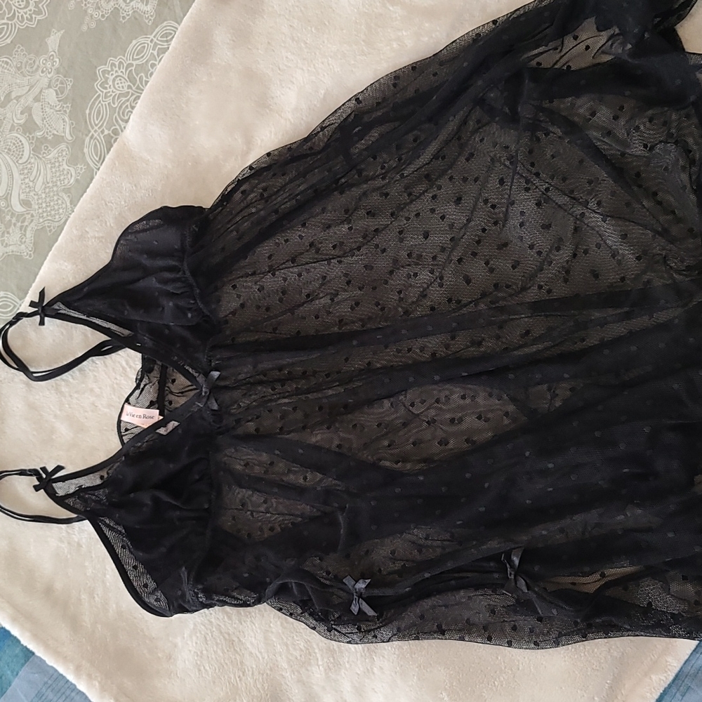 NWOT la vie en rose black mesh babydoll lingerie M
